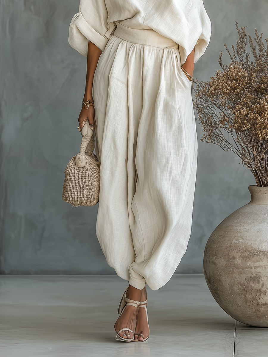 Linen set in off-shoulder look – pants
