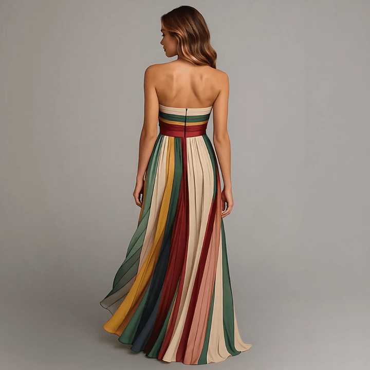 Long, colorful sleeveless dress – light and feminine for summer